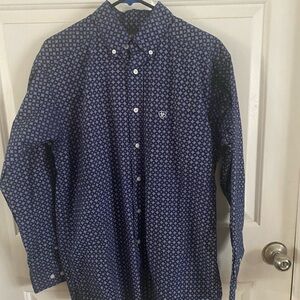 Ariat Men's Blue Patterned Casual Button Down Shirt